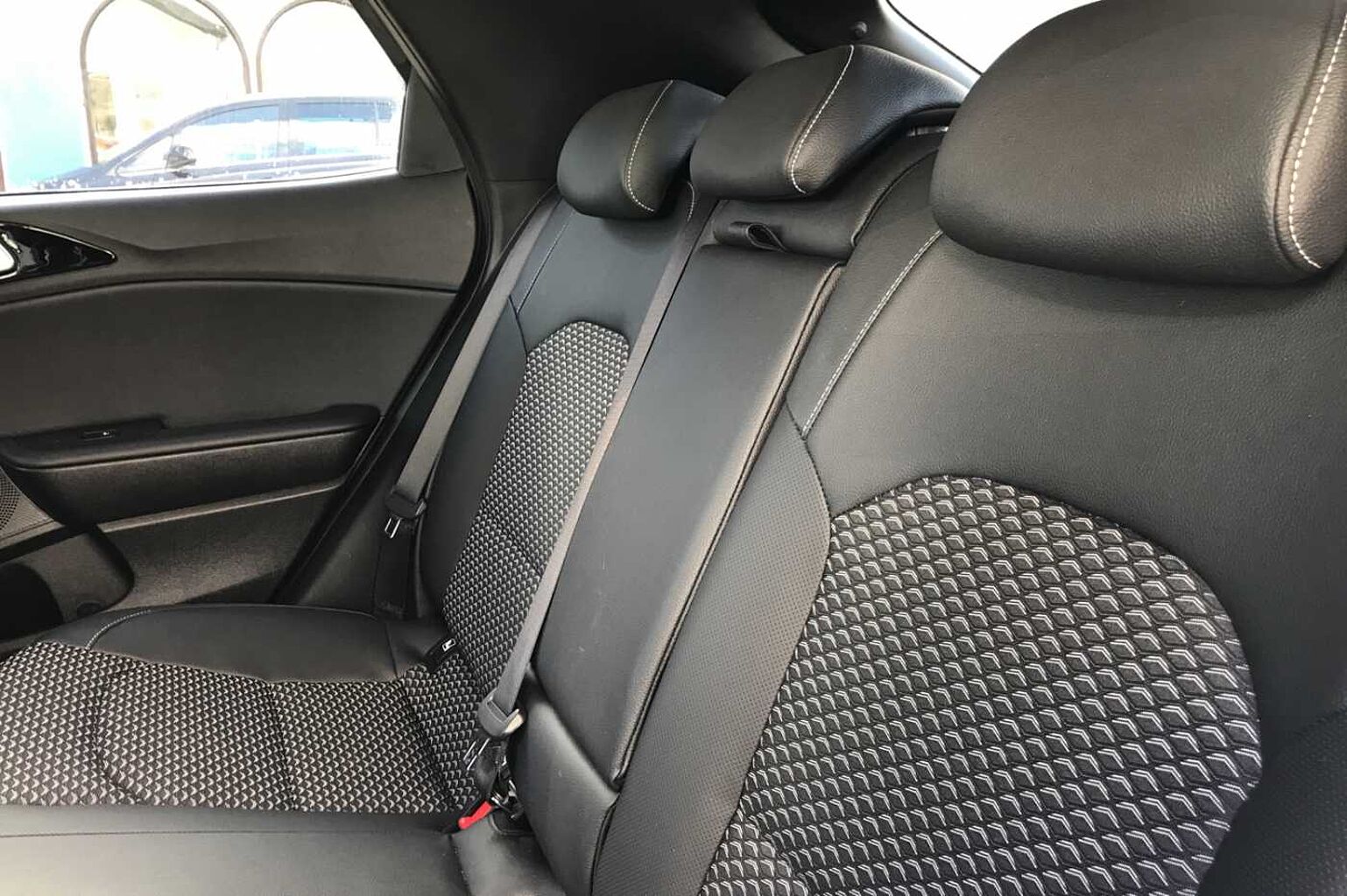 Kia Xceed Hatchback 1.0T GDi ISG Connect 5dr