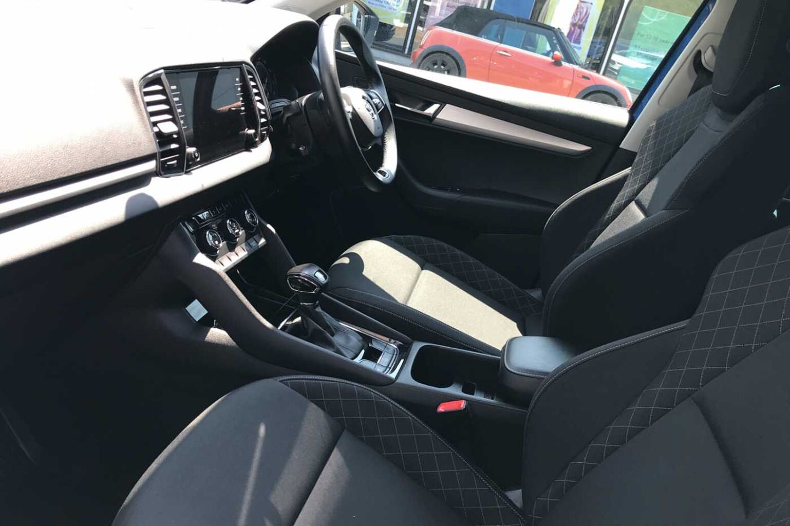 SKODA Karoq 1.5 TSI SE Technology 5dr DSG